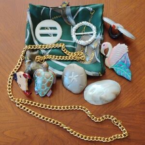 Green and Gold Women's Scarf Set - 11 Pcs. (1017)